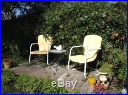 2 Metal Lawn Chair Garden Patio Porch Vintage Retro Collectible Mid Century