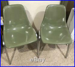 2-Vintage Pair of Howell Molded Plastic Chairs Retro Mid Century Eames Era GREEN