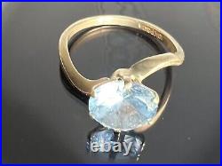 2gr VTG MCM Solid 10k Gold Blue Topaz Gemstone Wavy Modernist Ring Size 6