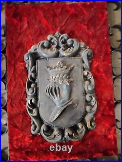 3 Vintage Mid-century Medieval Coat Of Arms Wall Mantle Plaque Red velvet