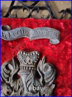 3 Vintage Mid-century Medieval Coat Of Arms Wall Mantle Plaque Red velvet