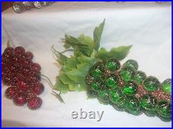 6 MCM Grape Clusters With Gold Thread