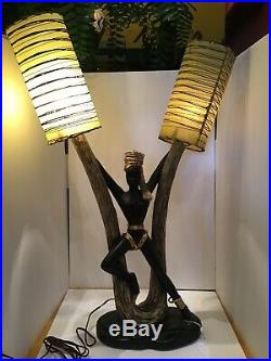 Blackamoor Lamp 50s stylized Weinberg Chalk Fiberglass Moss Mid Century reglor