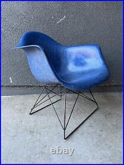 Blue Eames Herman Miller Chair ArmChair Fiberglass Vintage MID CENTURY Mcm