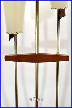 KILLER Vtg Majestic 1960s Retro Mid Century DANISH Modern TEAK Wood FLOOR Lamp