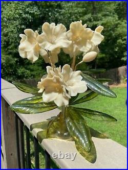 Lucite White Magnolia Flower Bouquet Mid Century Plastic Centerpiece RARE