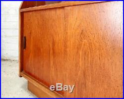 Mid-Century Glass Bookcase / Cabinet / Sideboard VINTAGE RETRO