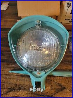 Mid Century Intermatic Malibu Lights Unused Lot Of Four Seafoam Metallic Green