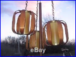 Mid Century Wood pole Lamp Danish Vintage 3 globes retro Beautiful