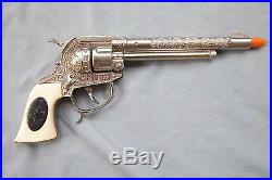 Nice rare long barrel Leslie Henry Wyatt Earp Sheriff grips cap gun toy pistol