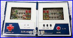 Rare Vintage NINTENDO GAME and WATCH multiscreen RAIN SHOWER LP-57 retro 1983