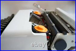 Rare Working WHITE Olivetti Valentine Typewriter & Case Ettore Sottsass Design
