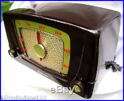 Silvertone radio Mid Century retro Bakelite m-#6 c-1952 Original 5 tube working