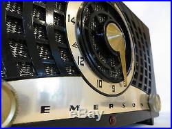 VINTAGE EMERSON MID CENTURY ATOMIC RETRO ANTIQUE BLACK EBONEY BAKELITE RADIO