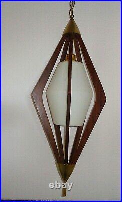 VINTAGE MID CENTURY 1960s HANGING LAMP CURVED WOOD GLASS GLOBE CHAIN SWAG LAMP