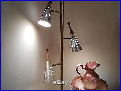VINTAGE RETRO MID CENTURY 3 PUNCHED METAL SHADES TENSION POLE LAMP