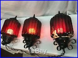 VINTAGE RETRO MID-CENTURY 3pc Red GLASS HANGING SWAG/PENDANT LIGHT/LAMP