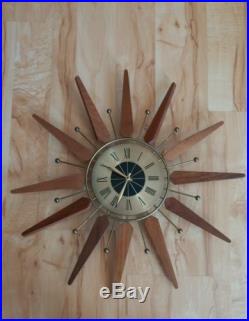 VINTAGE Starburst Clock BY Sears Roebuck & Co. Model no. 7536 1960s. Unique