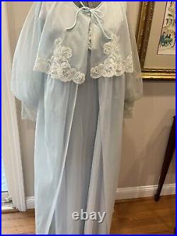 VTG Kayser All Nylon Baby Blue Mid Century Gown And Robe Peignoir Set Size M NWT