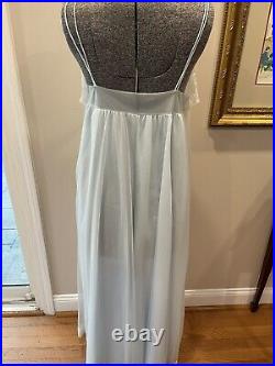 VTG Kayser All Nylon Baby Blue Mid Century Gown And Robe Peignoir Set Size M NWT