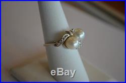 Vintage 14K White Gold Pearl Diamond Toi Et Moi By Pass Ring Retro Mid Century