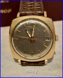 Vintage 1960s Mid Century Modern BULOVA M9 Accutron Watch 14KT Gold Filled Case