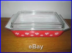 Vintage 1960s pink snowflake Pyrex dish with lid in perfect condition