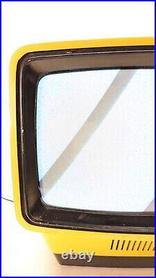 Vintage 1976 Mustard Yellow 9 RCA TV Solid State Retro Gaming Mid Century Mod