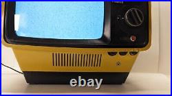 Vintage 1976 Mustard Yellow 9 RCA TV Solid State Retro Gaming Mid Century Mod