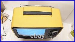 Vintage 1976 Mustard Yellow 9 RCA TV Solid State Retro Gaming Mid Century Mod