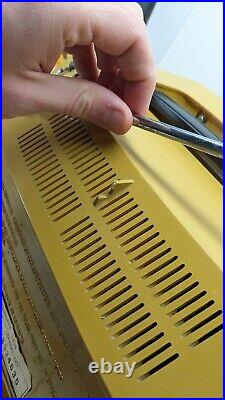 Vintage 1976 Mustard Yellow 9 RCA TV Solid State Retro Gaming Mid Century Mod