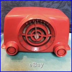Vintage Art Deco Mid Century Crosley Atomic Retro Bakelite Radio