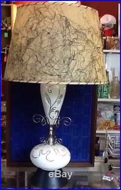 Vintage Atomic Age Mid-Century Lamp, Fiberglass Shade, COOL Retro! Deco