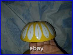 Vintage Cathrineholm MCM bright Yellow White Lotus Enamelware Bowls Set of 3 EUC