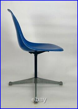 Vintage Herman Miller, Eames Shell Chair, M-CM Fiberglass, Swivel Base Blue