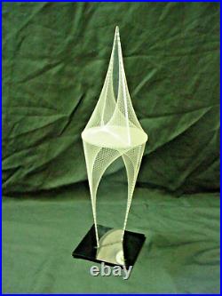 Vintage MID Century Modern String And Plexiglass Art Sculpture Steve Latham 71