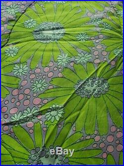 Vintage Mid Century Floral Bedspread Comforter MCM 60s 70s Retro Mod Flowers Wow