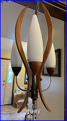 Vintage Mid Century Modern Eames Bent Walnut Leaf Swag Light Lamp Chandelier 29