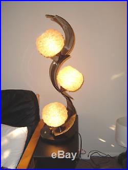Vintage Mid-Century Modern Eames Era 3 globe 3-way lamp
