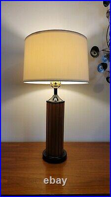 Vintage Mid Century Modern GRUVWOOD Table Lamp 26