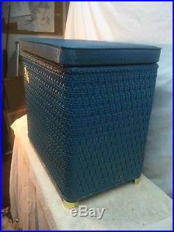 Vintage Mid Century Modern Laundry Clothes Hamper Basket Blue Flowers 70s Retro