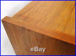 Vintage Nightstand Wood Mid Century Modern style End table Commode Retro