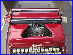 Vintage RARE Red EVEREST MCM Typewriter TYPES IN SCRIPT! Made in ITALY 1960's