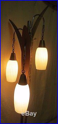 Vintage Retro MID Century Era Teak Walnut 3 Glass Shade Floor Lamp Nice
