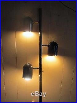 Vintage Retro Midcentury Modern Danish Era 3 Gold Shade Tension Pole Lamp Nice