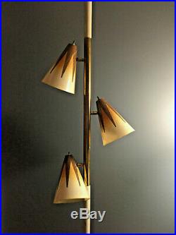 Vintage TENSION POLE FLOOR LAMP mid century modern brass fiberglass 60s retro