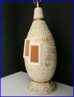Vtg Mid Century Modern Ceramic & Wood Table Lamp 27