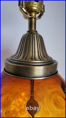 Vtg Mid Century Modern Optical Amber Glass and Antique Brass Hollywood Lamp 28