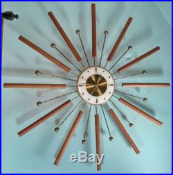 Vtg Retro Elgin Welby Starburst Sunburst Atomic Mid-Century 1960s Teak Clock